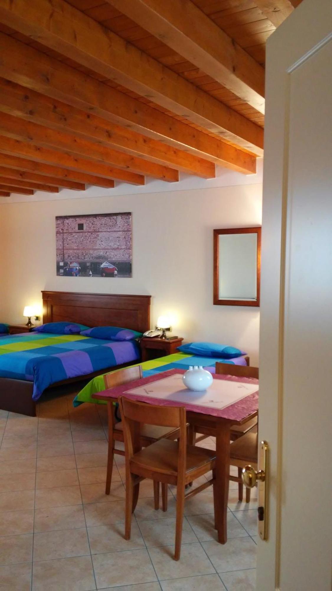 Relais Corte Pontigliardo Colà Værelse billede
