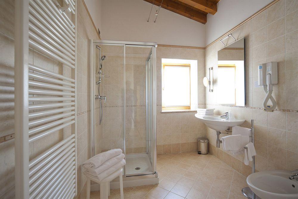 Relais Corte Pontigliardo Colà Eksteriør billede