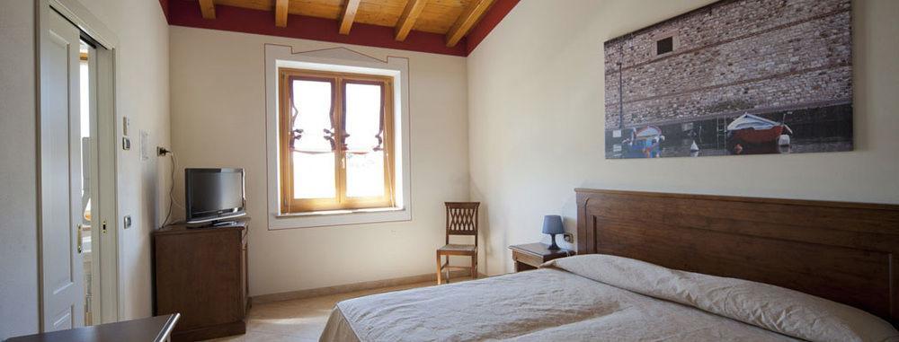 Relais Corte Pontigliardo Colà Eksteriør billede
